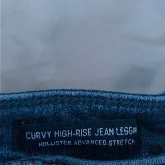 Hollister high-rise jean leggings - Picture 3 of 3